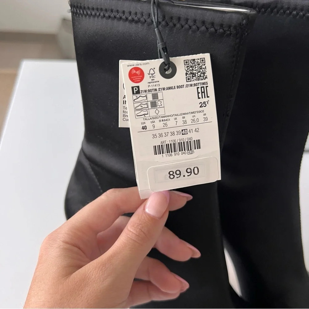 Zara Black Heel Ankle Boots - Picture 6 of 6